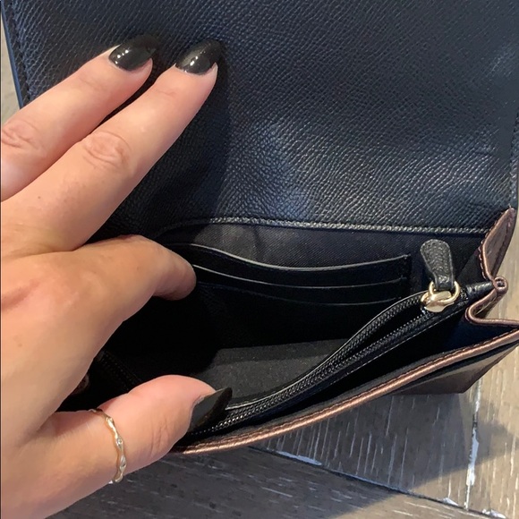 Almost New COACH Rivets Wristlet/Wallet, F66194 - Picture 6 of 8